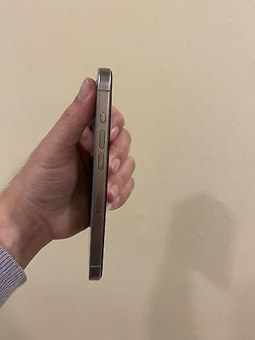 ssd hard disk: IPhone 15 Pro, 128 GB, Natural Titanium — 3