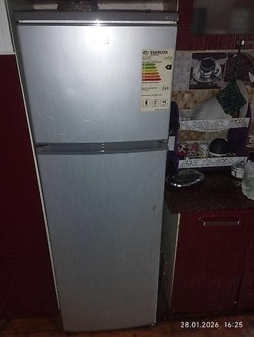 defrost soyuducu: İki kameraki soyuducu əla vəziyyətdə hündürlüyü 1.70 — 2