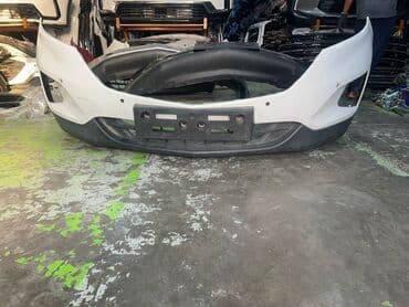 Şüşələr: Müxtəlif rənglərdə, avtomobillər üçün bamperlər. Qabaq hissəsi — 3