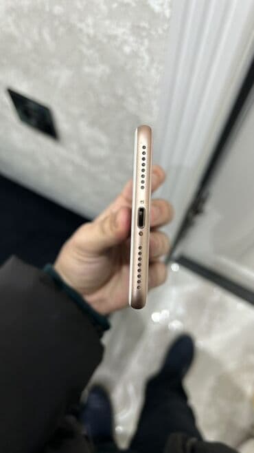 Mazda: IPhone 8 Plus, Золотой — 6