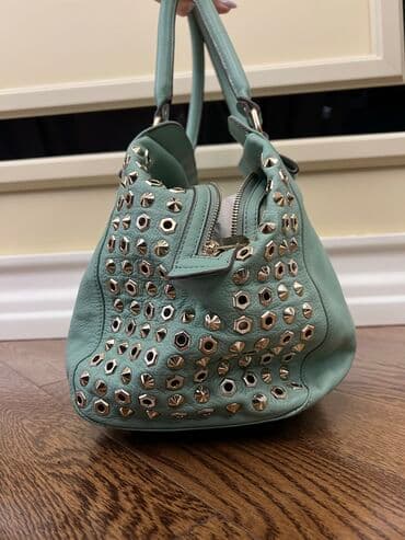 qaşlı çanta: Pinco marksidi, originaldi, hec bir problemi yoxdur bir iki defe — 5