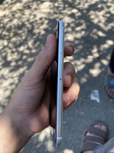 en ucuz macbook pro: IPhone SE 2020, Ağ, Barmaq izi — 3