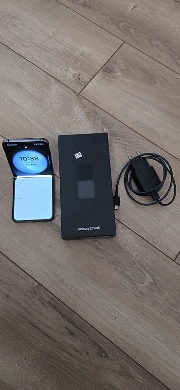 iphone x barter: Samsung Galaxy Z Flip 5, 256 GB, rəng - Qara, İki sim kartlı — 3