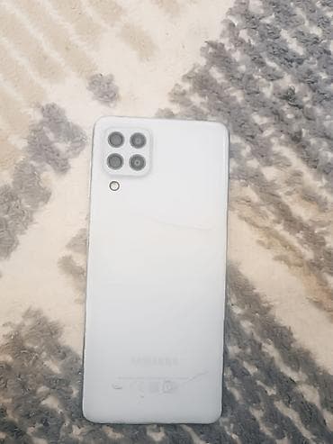 jbl flip 5: Samsung Galaxy A22, rəng - Ağ, Qırıq — 1