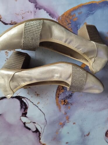 женские демисезонные туфли: Qadın ayaqqabıları – 2 cüt 1) Rəng: açıq şampan/metalik bej. - — 2