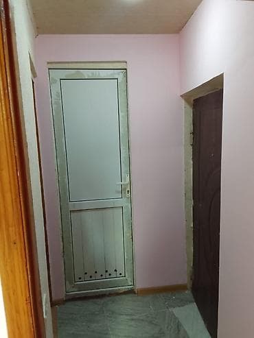 аренда и продажа недвижимости: Bow ewyasiz oddelni heyet evi kiraye verilir Aileye Xirdalanda icraya — 2