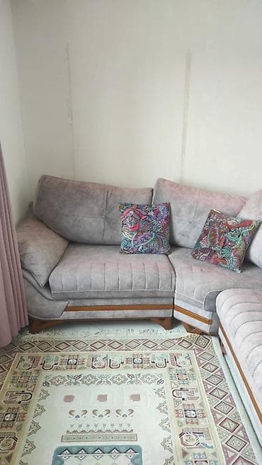 balaca divanlar: Satılır – Künc Divan (L formalı) 📏 Ölçü: 315 × 245 sm ✅ Bazası yoxdur — 2