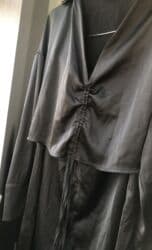 Digər qadın geyimləri: 90 manata alınıb,M razmerdir.60-a satıram.Neftçilər metrosuna 2 manat — 2