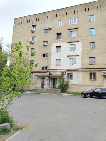 qaracuxurda: Mənzilin təsviri: - Geniş və işıqlı otaqlar: Böyük plastik — 8