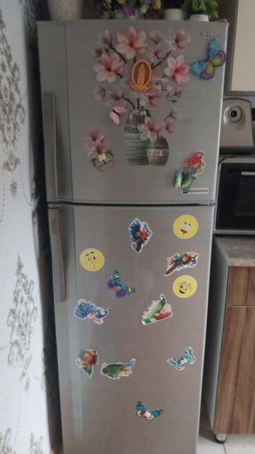 İşlənmiş 2 qapılı Sharp Soyuducu Satılır, rəng - Gümüşü