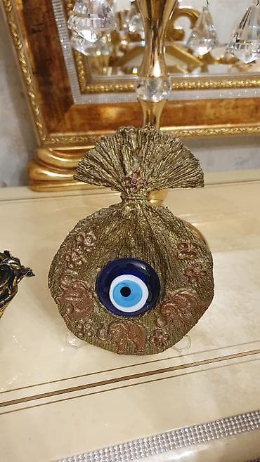 çiçək qəsəbəsi: Göz muncuğu — 1