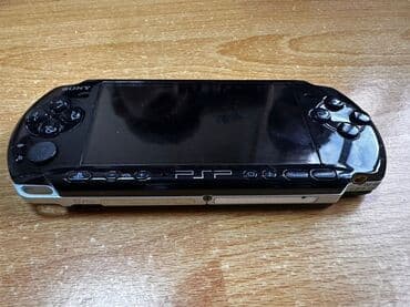 PSP 3004 ustundə ancaq 3 xətt var,işləməsinə ziyan olmur yaxşi
