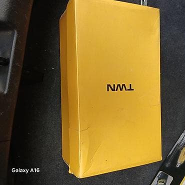 kisi ayaqqabi: Təmiz Dəri qayışları olan qara rəngli səndəllər. Bu səndəllər yay — 3