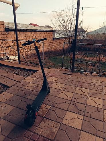 i̇sm: Elektrik skuter – qatlana bilən şəhər modeli - Rəng: qara - Korpus — 2