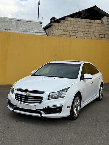 maşın nol altı: Chevrolet Cruze: 1.4 l | 2015 il 198000 km Sedan — 2