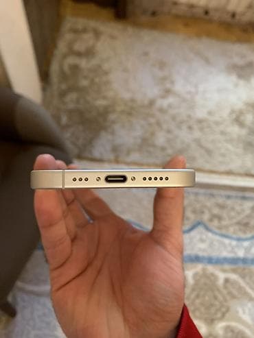 2.el telefonlar iphone: IPhone 16, 128 GB, Ağ, Face ID — 3