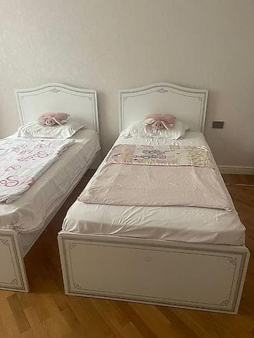 Cilekden 2 eded yataq .Cutu 350₼ satilir .(Matrassis) Biri 500₼ alinib — 1