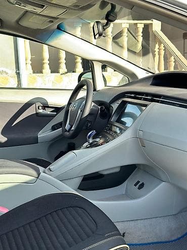 disk teker 16: Toyota Prius (3-cü nəsil) hibrid liftbek - Kuzov: liftbek, gümüşü — 6