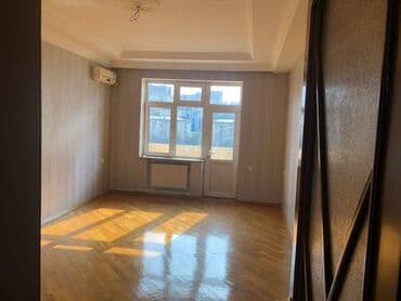 9 ci mikrorayon satilan evler: 3 otaqlı, Yeni tikili, 170 kv. m — 1