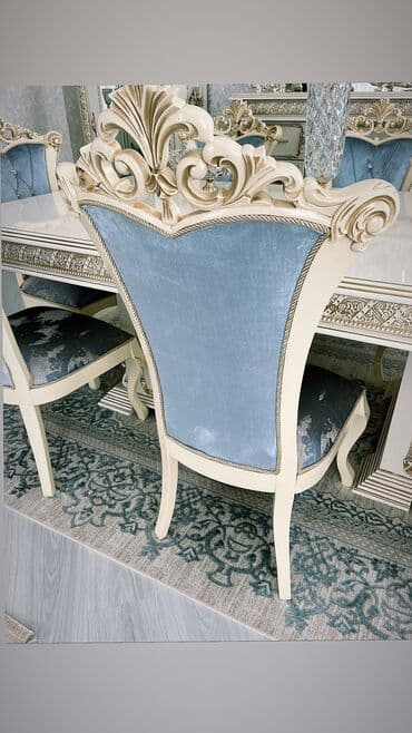 Taburetlər: 8 eded stul satılır ela vezıyetdedı yenıdı . 1 ededı 170 m ela nov — 3