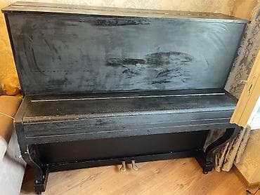 taxta turnik: Upright pianino – “Kuzbass” modeli - Korpus: qara rəngdə, klassik dik — 1