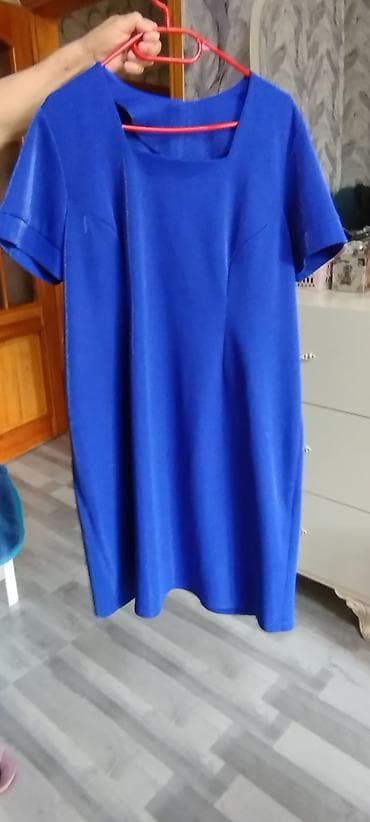 don formalari: Məhsul: 2 qadın paltarı dəsti 1) Bənövşəyi, naxışlı və payetli paltar — 2