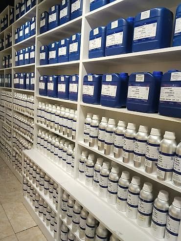 santi 10: Andre Renoir – Captain Black. 1 qr - 0.10 — 3