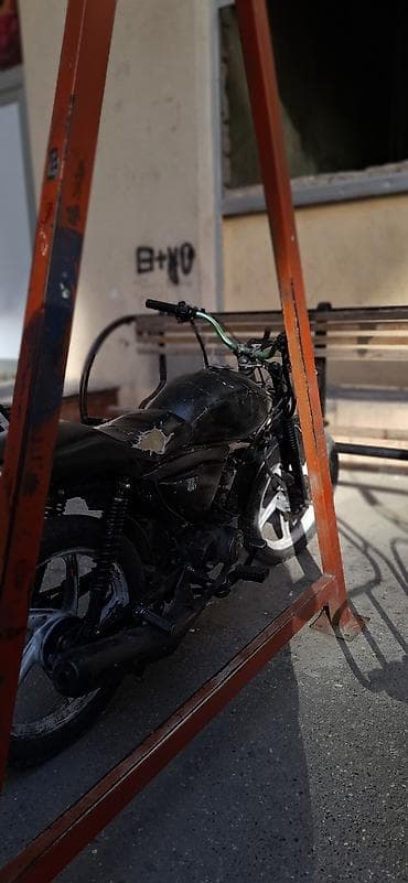 suru: Salam tok sistemi isdiyir starternen xodanan motodu karopkasinda — 2