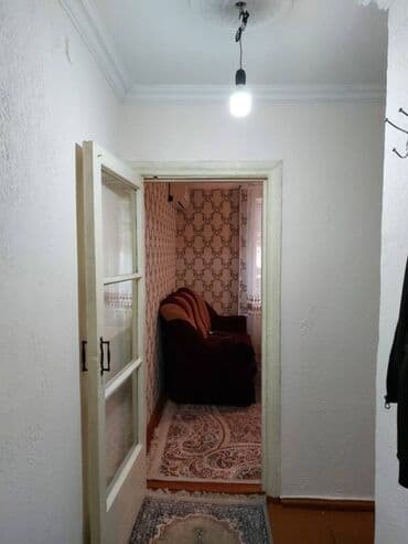 ucuz kafeler: Bakı, 8-ci kilometr, 1 otaqlı, Köhnə tikili, m. Neftçilər, 35 kv. m — 5