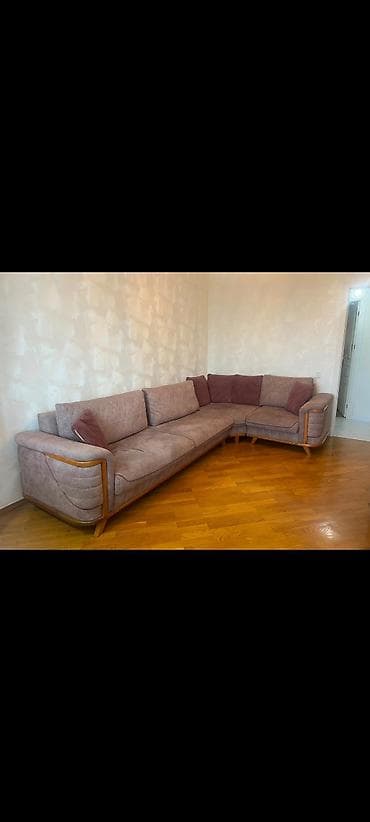Tecili‼️Kunc divan.qiymet 350 man‼️acilmir baza yoxdur.unvan