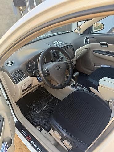 maşın al: Hyundai Accent sedan – Maşin yaxşı vəziyyətdədir 80 % bez kraskadir — 9