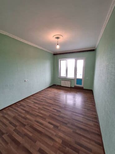 7 ci mikrorayon 1 otaqlı mənzil: Bakı, 2 otaqlı, Köhnə tikili, 60 kv. m — 1