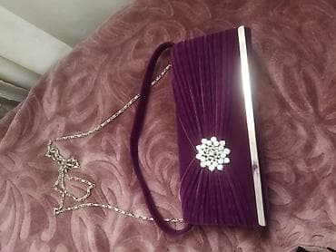 sumka kişi: 20 manat . 
qiymetde anlaşa bilerik . 
 heç isdifade olunmayıb — 1