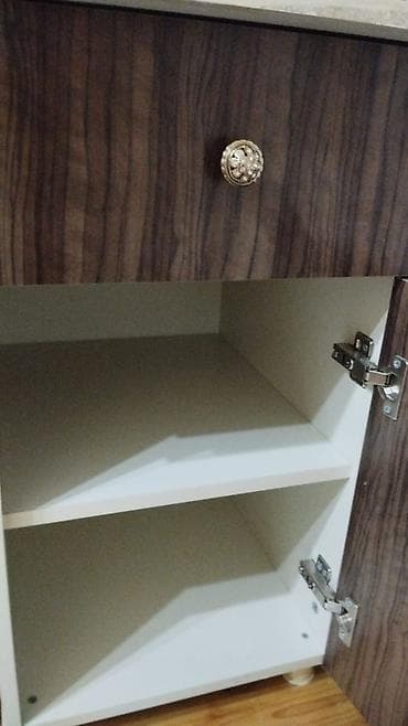 defder: Düz masa, Stulsuz, Polkalı, Siyirməsiz, Teksturalı laminat — 2