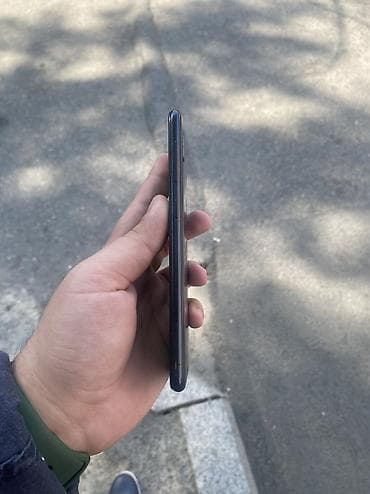 Samsung Galaxy A10, 32 GB, rəng - Qara, Face ID — 2