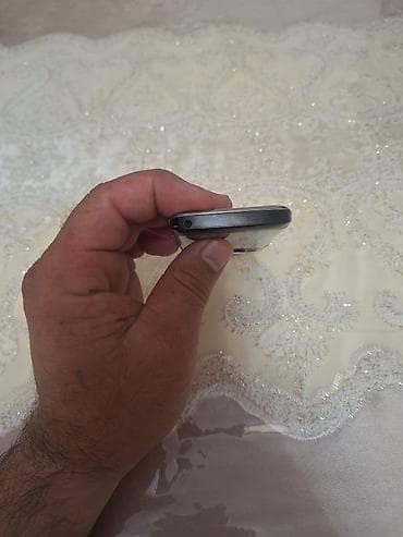 internet mini modem: Nokia E72, rəng - Gümüşü, Düyməli — 10