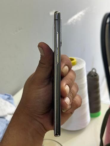 philips xenium 9@9d: Samsung Galaxy Note20, 256 GB, rəng - Boz, Sensor, Barmaq izi, Simsiz şarj — 6