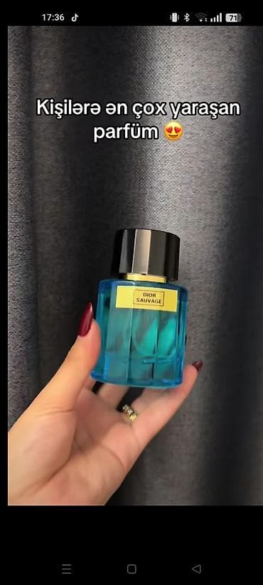 Başlıq: Qalıcı ətirlər – Metroya çatdırılma var. Mətn: Keyfiyyətli və