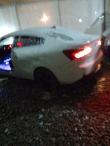 vaz 2111 ehtiyat hisseleri: Kia Rio: 1.4 l | 2012 il Sedan — 2