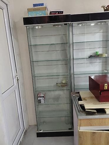 Şüşəli dolab vitrini, İşlənmiş, Ünvandan götürmə