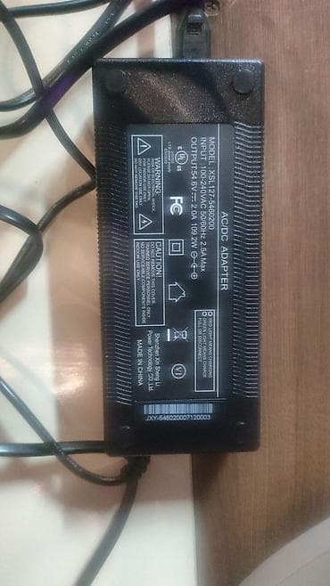 Elektrik velosipedi – şəhər kruizeri tipli, narıncı rəngdə — 8