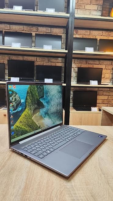 Masaüstü kompüterlər və iş stansiyaları: ​⚙️ Texniki Parametrlər: ​💻 Model: HP ZBook Power 16 inch G11 Mobile — 4