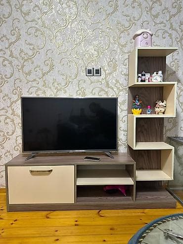 kitap rəfi: Qonaq otağı üçün dəst: TV stendi və pərdə komplekti - TV stendi: İki — 3