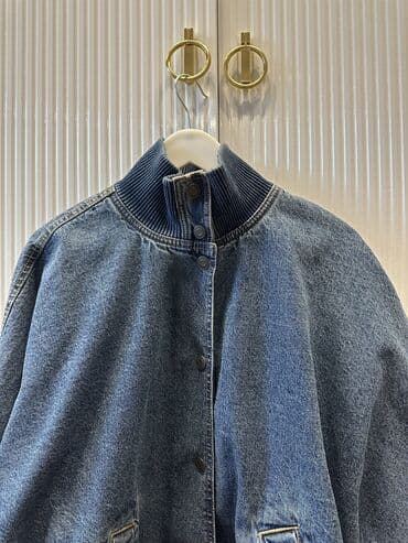 şubalar və qiymətləri: Zara bomber jaket qalin. 149 azn alinib 1 defe geyinilin yeniden — 2