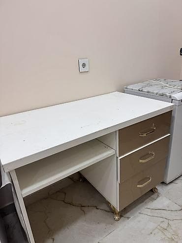 mebel qulplari: Mebel dəsti – 3 ədəd iş/kompüter masası - Klassik naxışlı — 2