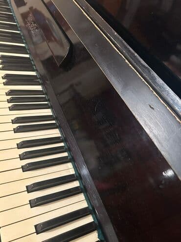 loro piana baku: Kuzbass upright piano - Korpus: parlaq qara rəngdə klassik vertikal — 6