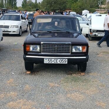 задняя фара на ниссан примера р12: LADA 2107 sedan Xüsusiyyətlər: - Korpus: sedan, 4 qapı - Rəng: tünd — 3