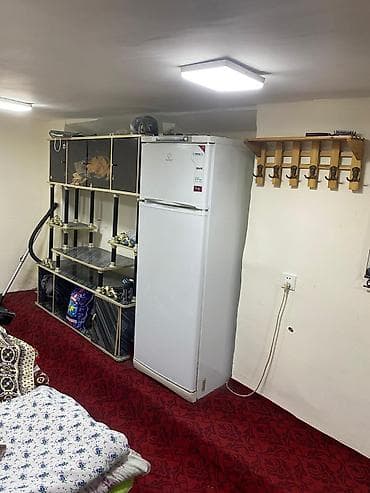 Квартиры: Metro elmlere yaxın bir otaglı heyet evi kirayə verilir obsi heyedir — 4