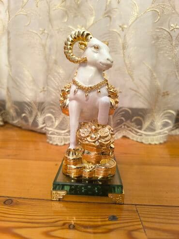 Fiqur, Keramika, rəng - Ağ