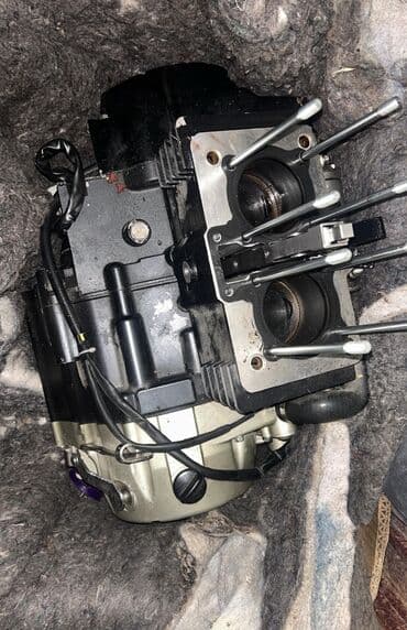 porşen nədir: Mator zapcast kimi satilir. 400 kub 2 slindir. blok qirlib. qalan her — 1